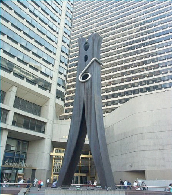 giant-clothespin-philadelphia-world-s-most-bizarre-statues